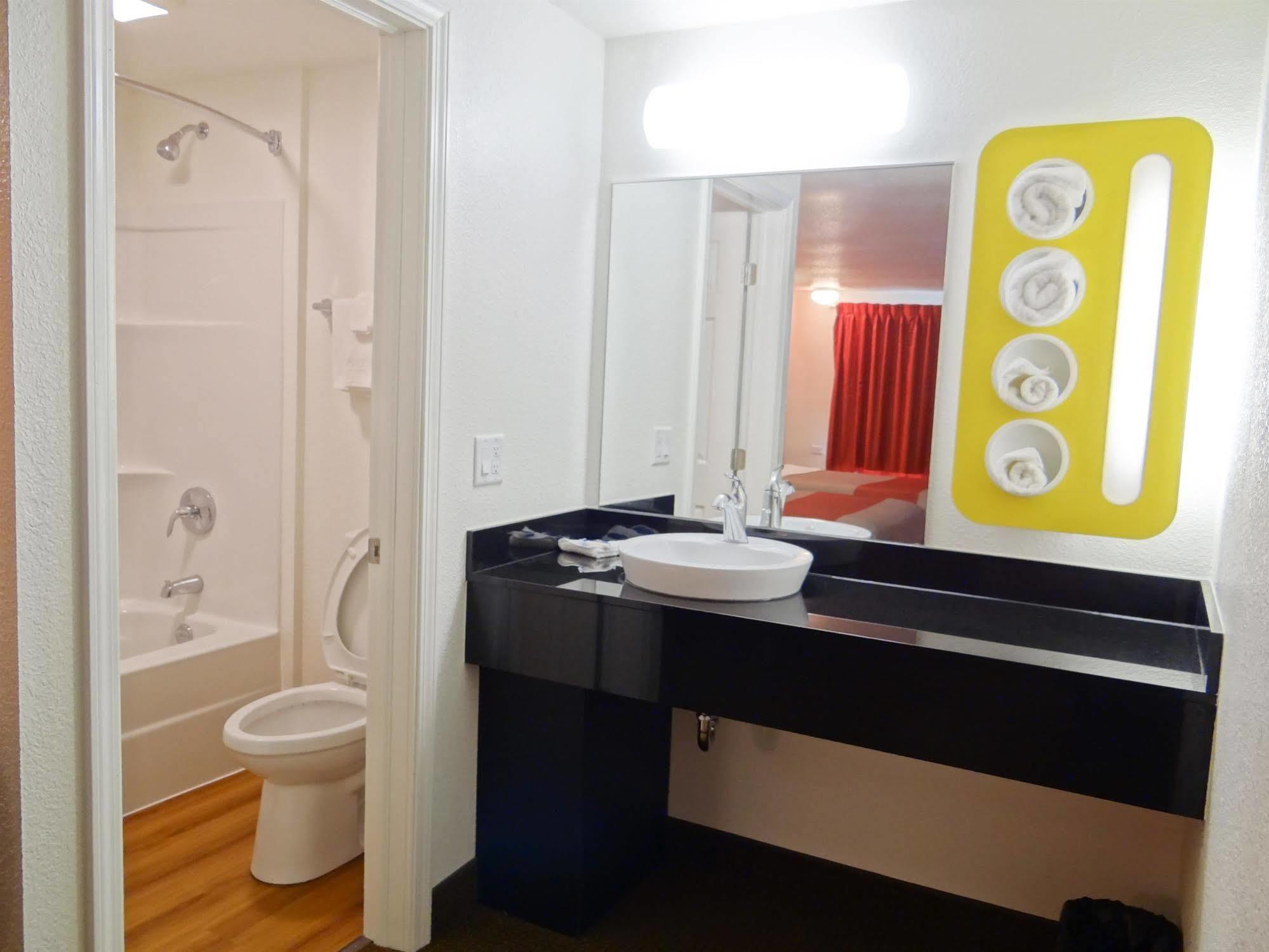 Motel 6-Erie, Pa Kearsarge Εξωτερικό φωτογραφία